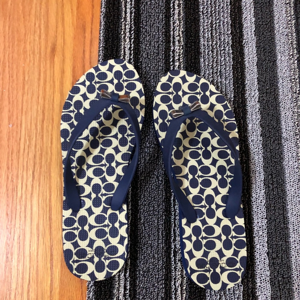 Coach flip flops
